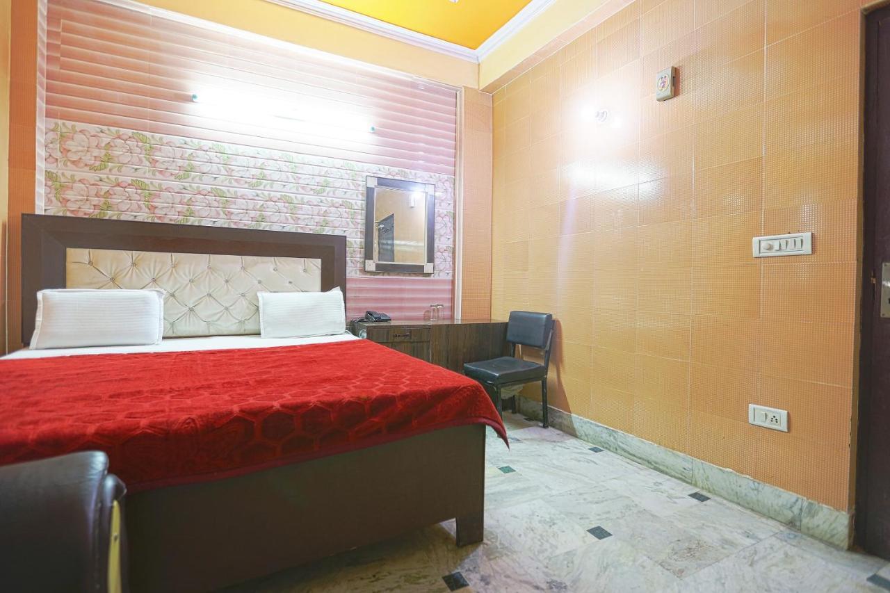 Spot On 43436 Hotel Mannat Spot Moradabad Exterior photo